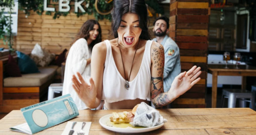Sudah Makan Perut Masih Merasa Lapar? Ini PenyebabnyaGlitzmedia.co