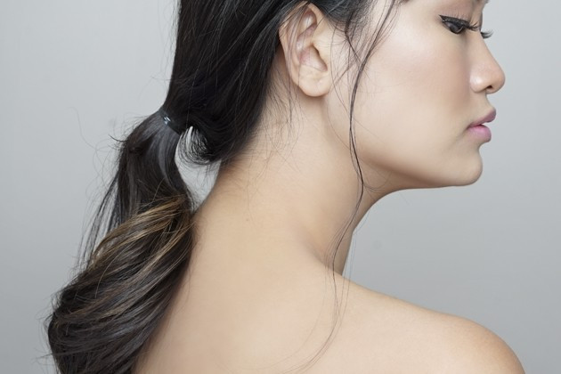 Kenali Gejala dan Perbedaan Antara Hipotiroid, Hipertiroid